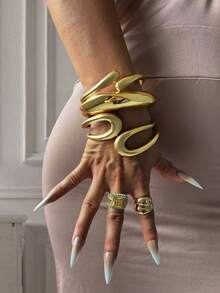 3pcs Luxury Smooth Bangle Bracelet, Gold Water Droplet And Chunky Bracelet Set, Wide Bracelet,For Work, Daily,Party, Banquet, Ball Decor,Vintage And Unique Bracelets For Women's