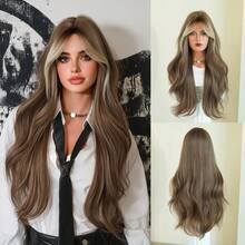 AKAKO 26 Inch Warm Brown Long Wavy Wig With Curtain Bangs, High Quality Heat-Resistant Fiber Synthetic Wave Curly Hair Wig, Gorgeous Goth Style Costume Wigs For Women Halloween Party Masquerade Ball,Music Festivals & Carnival Use - 漸層棕色 - 查看 11