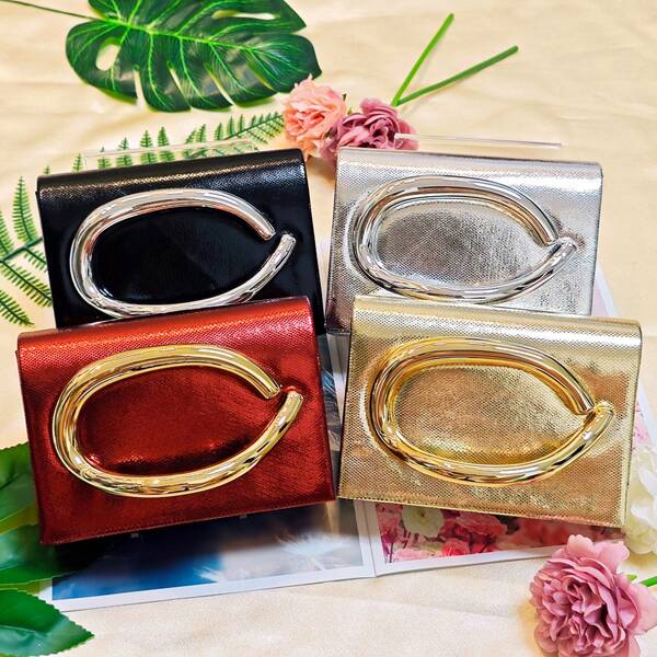 Embrague de noche de PU con estampado de serpiente de lujo - Disponible en 4 colores, con correa de cadena desmontable y asa altamente pulida con electrochapado, esencial para bodas y cenas de gala