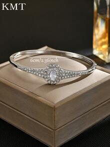 1 buc. Brățară rotundă geometrică creativă cu zirconiu cubic încrustat cu cupru, concepută cu lux și eleganță pentru a vă îmbunătăți ținuta.