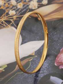 1pc Stainless Steel Retro Chic Striped Smooth Bangle Bracelet, Fashionable Elegant Niche , Suitable For Women's Daily Commute Wear, Gift For Friends Or Girlfriend, Social Gifting - Car Pattern Striped Batch Flower Bracelet - View 9