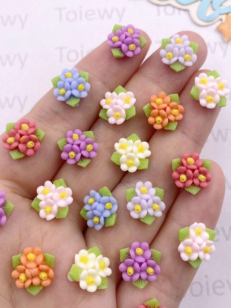 30pcs Mixed Resin Cute Mini Colorful Tri-Leaf Rose Flat Flower Decor, Suitable For Art DIY, Wedding Scrapbooking, Jewelry Crafts And Other Accessories