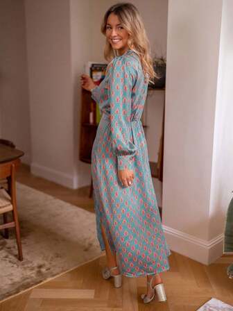 Elegant långärmad klänning med satinliknande siamesmönster och heltäckande tryck - Elegant, hög slits upp till låret fram och sammanlåsande knappar, lämplig för vardagliga dejter, fester, semestrar, afternoon tea och formella tillfällen