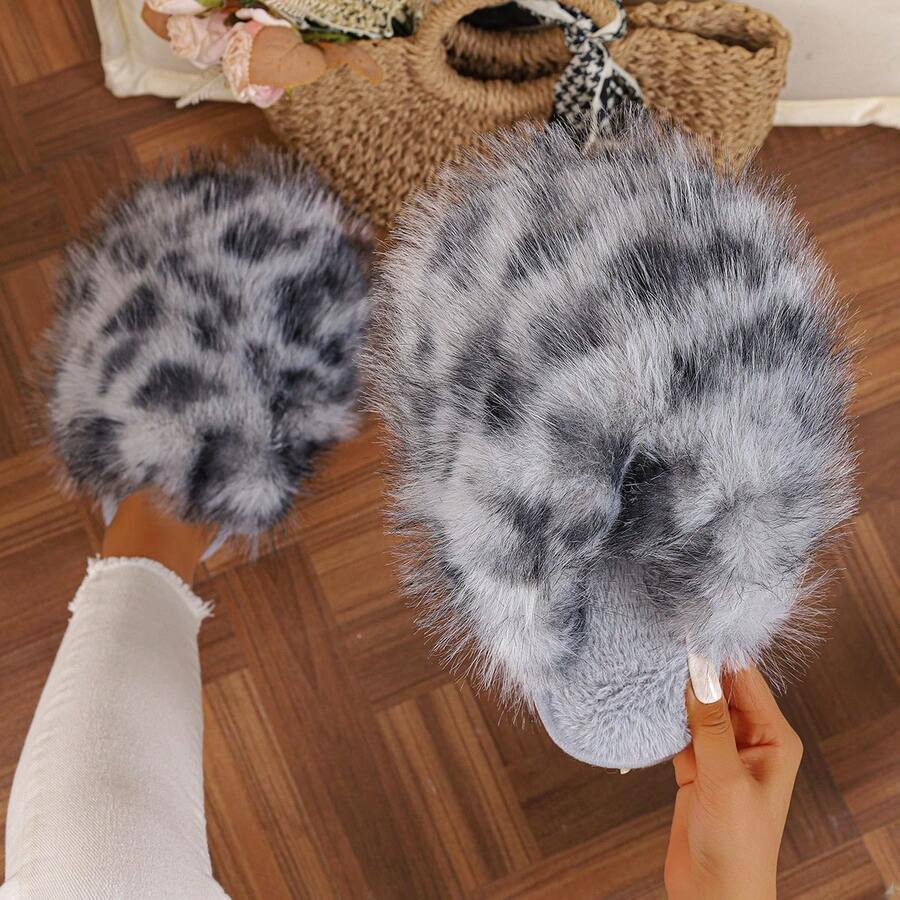 Pantoufles de femme à la mode, en peluche moelleuse, à enfiler pour l'intérieur/la plage, automne/hiver