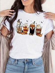 Mujer Camiseta de Mujer México Víspera de Todos los Santos Casual Versátil Cómodo y EleganteCamiseta blanca decorada con ilustraciones de bebidas de Halloween, incluyendo tazas con espabilones, un búho con gorro de bruja, calabazas y murciélagos, perfecta para el día de los muertos y la temporada de otoño - Blanco - Ver 2