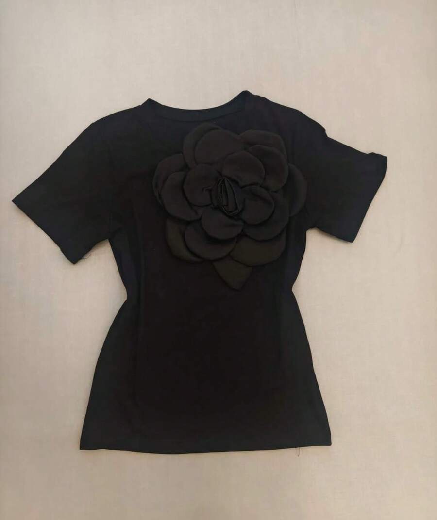 Camiseta com flro Algodão importado femininas modas LF23376  Simples    Rosa 3d  Assimétrico