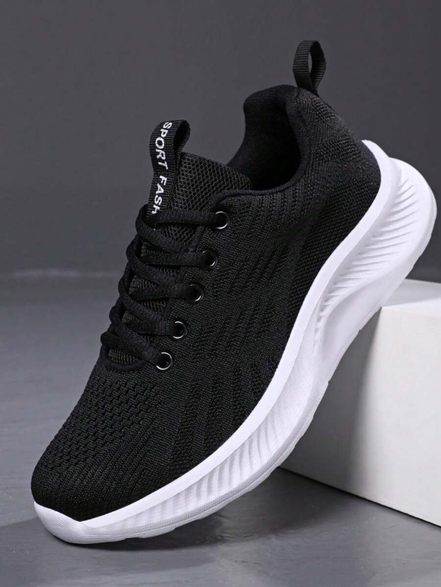 1 双纯色运动鞋，2025 年新款春夏女式白色英伦风系带运动鞋，圆头低帮厚底防滑鞋，时尚透气厚底学生鞋