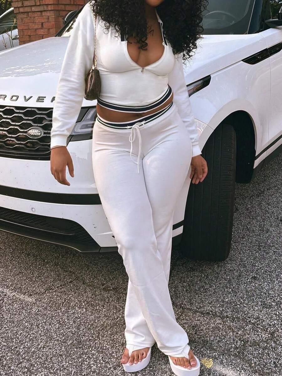 SEBOWEL Striped Knit Contrast Zipper Two Piece Set Women Long Sleeve Crop Top And Drawstring Pants Slim Outfits, Casual Fall Winter Going Out Suits - 白色 - 查看 1