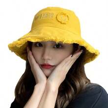 1 Piece Of Women's Smiling Face Fashionable Rough-Edged Simple Fur-Edged Bucket Hat Suitable For Daily Wear In Autumn And Winter, Women's Bucket Hat, Women's Hat, 2025 New Style, Suitable For Parties, Daily Travel, Outings, Dates, Decorative Style, With A Festive Atmosphere, Suitable For Halloween, Christmas, New Year And Other Festivals, Gifts, Perfect Gifts, Suitable For Summer, Autumn And Winter.