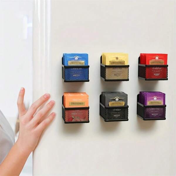 1 Set Soporte metálico resistente de 6 compartimentos para bolsitas de té, organizador magnético de caja de té para refrigerador, gabinete, mostrador - Estante ahorra espacio para bolsitas de té, regalo ideal para amantes del té - Cada canasta sostiene 12 bolsitas de té, el set de 6 canastas sostiene 72 bolsitas de té