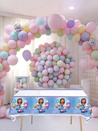 Gabby's Dollhouse Gabby's 一次性 PEVA 桌布，专为娃娃屋设计，防水防油。这款桌布适用于户外聚会、生日派对、生日派对装饰和各种派对装饰。