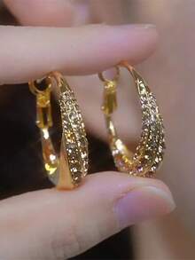 1 Pair Elegant Hoop Earrings, Zinc Alloy With Glitter Decor, Versatile Fashion Earrings For Women, Suitable For Daily And Party Wear, Great Valentine's Day Gift