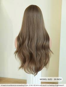 AKAKO 26 Inch Warm Brown Long Wavy Wig With Curtain Bangs, High Quality Heat-Resistant Fiber Synthetic Wave Curly Hair Wig, Gorgeous Goth Style Costume Wigs For Women Halloween Party Masquerade Ball,Music Festivals & Carnival Use - 漸層棕色 - 查看 3