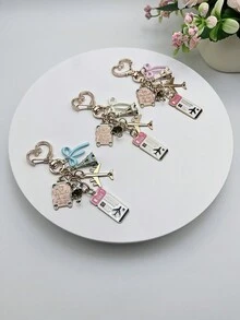 ROMWE Kawaii 1 móc khóa du lịch hình nơ hồng-trắng-xanh thời trang thanh lịch cho ngày lễ, máy bay, thẻ hành lý, hộ chiếu, tháp Eiffel, đồ trang sức tự làm hình giọt dầu, mặt dây chuyền túi xách nữ, đồ trang trí hành lý, phụ kiện túi đeo vai, đồ trang trí túi đa năng, đồ trang trí xe hơi, đồ trang trí phòng, phong cách Gothic Y2K dễ thương, quà tặng ngày lễ, quà tặng Giáng sinh - Nhiều màu - Xem 3