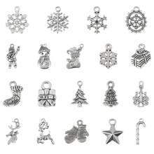 19pcs Random Assorted Silver-Tone Alloy Christmas Pendants, Reindeer, Mitten, Candy Cane Styles, DIY Jewelry Making Charms - Silver - View 1
