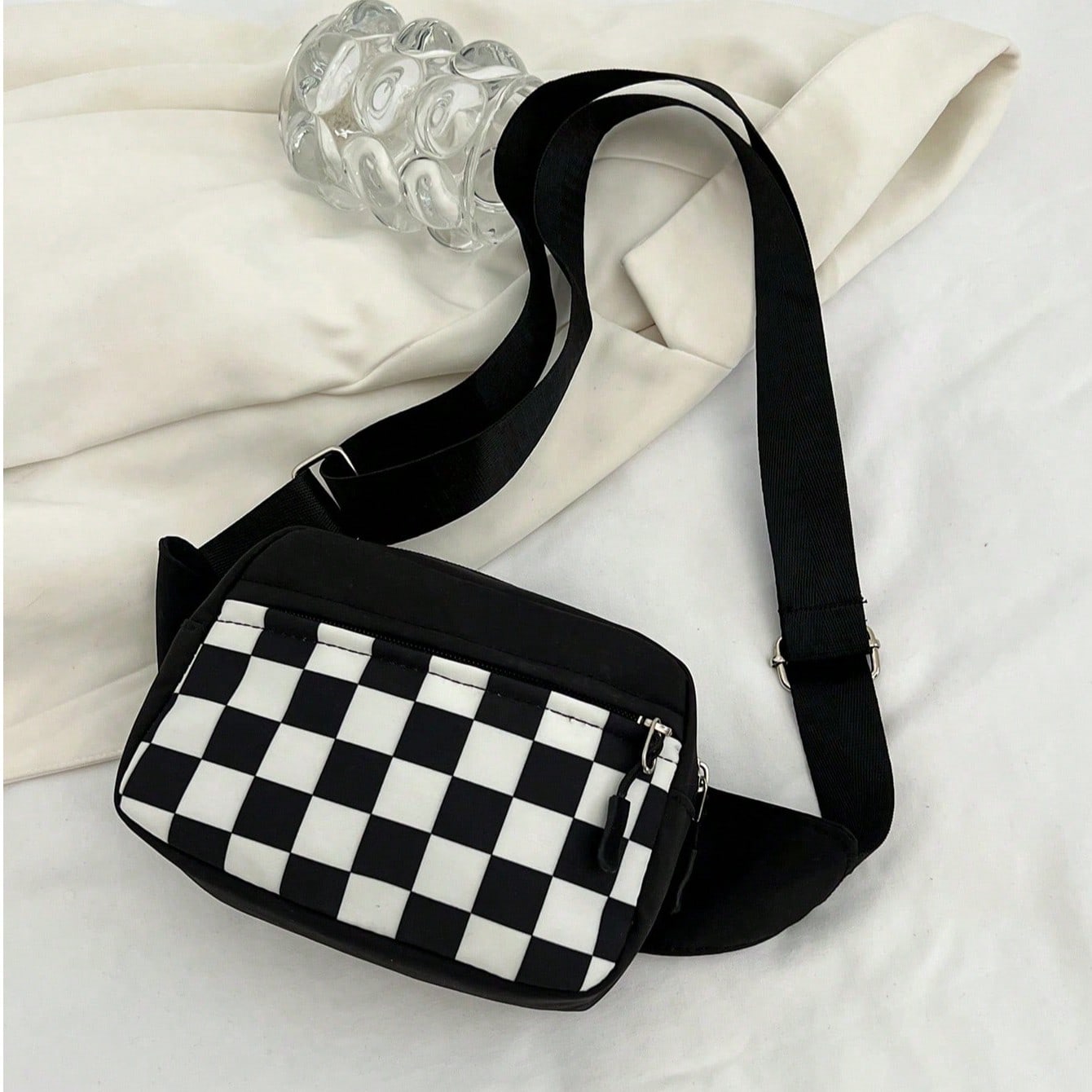 Solid Color Nylon Black & White Plaid Versatile Minimalist Waist Bag, Running Sports Chest Bag, Multi-Functional Crossbody Chest Pack, Fashionable Ladies Mini Chest Bag, Phone Pouch & Coin Purse
