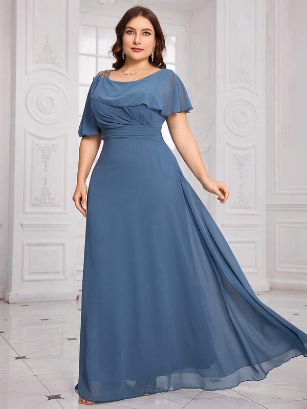 Vestido de dama de honor de gasa con cuello redondo, mangas de mariposa, cintura plisada y falda larga acampanada para mujer talla grande