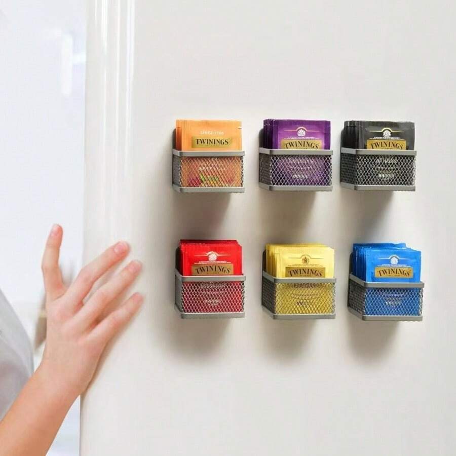 1 Set Soporte magnético para bolsitas de té con 6 compartimentos, caja de té de metal resistente para refrigerador, gabinete, encimera - Organizador de té ahorra espacio, regalo ideal para amantes del té - Cada canasta puede contener 12 bolsitas de té, el set de 6 canastas puede contener 72 bolsitas de té