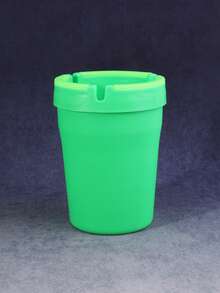 1pc Glow In The Dark Car Ashtray Cigarette Self-Extinguishing Cup Car Ash Holder Portable Truck Home Office PORTABLE ASHTRAY