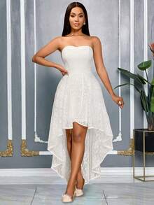 Vestido de cóctel con escote asimétrico de encaje blanco, diseño romántico sin espalda, perfecto para fiestas - Blanco - Ver 3