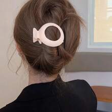 4pcs Matte & Glossy Leopard Print & Solid Color Round Hair Clips Set, Women Daily & Occasion Bun, Half-Up Hairstyle Essential Hair Accessories, Fitting Head Shape Design, Minimalist Retro Niche Hair Clips