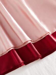 Conjunto de 2 peças de lingerie sexy feminina, costas cruzadas, alças ajustáveis, decote em V, cor lisa, camisola de cetim solta e confortável