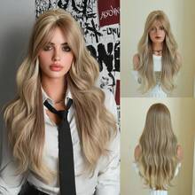 AKAKO 24 Inch Flax Blonde Long Wavy Wig With Curtain Bangs, High Quality Heat-Resistant Fiber Synthetic Wave Curly Hair Wig, Gorgeous Goth Style Costume Wigs For Women Halloween Party Masquerade Ball,Music Festivals & Carnival Use - 亞麻金 - 查看 11