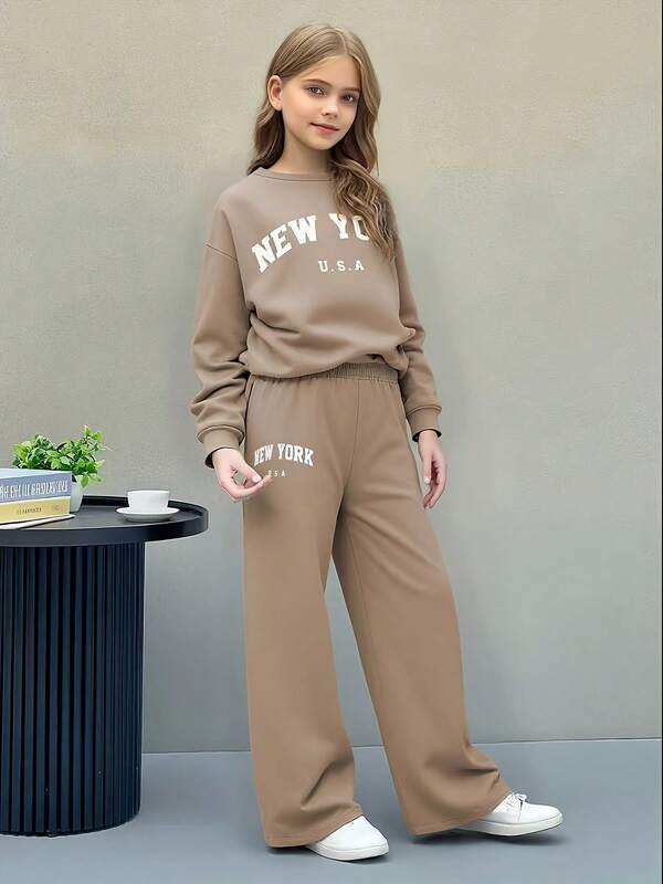 Tween Girl 2pcs/Set; Color System For Teenagers. Casual Letter Pattern Long Sleeve Round Neck Top Straight Leg Pants Set Girl's Clothing.