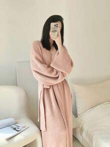 1件女士舒适珊瑚绒连帽睡袍 - 保暖柔软的家居服，可机洗 - 秋冬季理想之选 - 彩色 - 查看 5