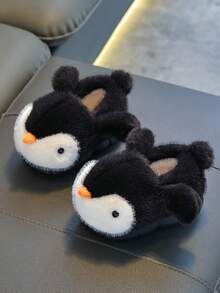 1 Pair Kids Plush Slippers, Cartoon Cute Non-Slip Soft Bottom Penguin Fur Toddler House Slippers, Winter - Black - View 3