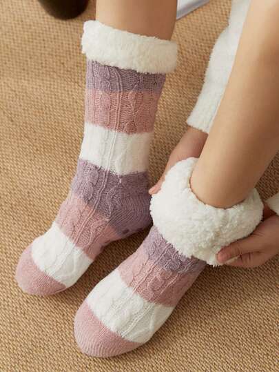 1 Pair Women's Autumn/Winter Warm Thermal Lined Anti-Slip Socks, Halloween Accessory, Christmas Gift, Fuzzy Slippers Socks