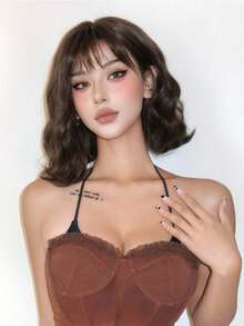 Brown Short Curly Bob Wigs With Bangs For Women 12 Inch Synthetic Curly Bob Wig For Girl Natural Looking Summer Daily Party Cosplay Use For Halloween And Christmas New Year Carnival Music Festival Cosplay ,Gifts For Girls,Summer Graduation Gifts,Ready-Made Gifts,Halloween Christmas Gifts - 棕色 - 查看 4