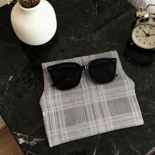 Simple Plaid Gray Eyeglass Case, With Elegant Gray As The Main Color Tone, Incorporating Exquisite Plaid Elements, Soft Material Gently Protects Glasses, Flip-Top Design For Easy Access, A Practical And Subtly Fashionable Eyewear Storage Essential