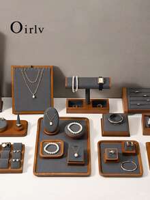 Oirlv 1 Giá đỡ trưng bày trang sức bằng gỗ màu xám, dùng để đựng nhẫn, bông tai, mặt dây chuyền, vòng tay, đồng hồ, giá đỡ trưng bày được thiết kế để trưng bày hoa tai, mặt dây chuyền, vòng tay và đồng hồ. Giá đỡ này là một sự bổ sung đa năng cho đồ trang trí của bạn. - Màu xám đen - Xem 3