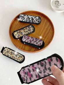 Leopard Print Folding Mirror Comb – 3 Styles Portable Compact Mirror With Built-In Air Cushion Brush, Foldable Mini Travel Makeup Mirror & Massage Comb All-In-One, Stylish Leopard Pattern Pocket Cosmetic Tool, Polished Plastic Frame, Lightweight & Convenient For Women, Teen Girls & Beauty Lovers, Perfect For Daily Hair Styling, Makeup Touch-Ups, School
