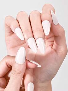 Bộ 16 miếng dán móng tay gel bán khô, màu nude, rất cần thiết cho việc đi lại hàng ngày, thiết kế màu hồng nhạt trang nhã, tự dính, che phủ toàn bộ móng, cần đèn UV, dễ dán và dễ gỡ, phù hợp cho phụ nữ và các bạn gái sử dụng hàng ngày khi đi làm, dự tiệc, hẹn hò và các dịp khác để tự làm móng. Dụng cụ làm móng - Màu be - Xem 6