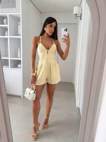 Árbora Elegance - Women's Short Jumpsuit With Draped Detail, Casual, Elegant, With Elastane And Tie At The Back,  Jumpsuit, Spring/Summer - Vàng bơ - Xem 5