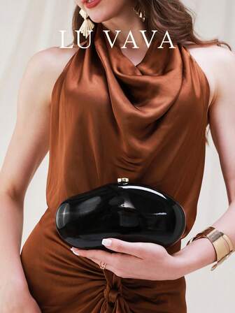 Bolso de embrague con textura de piedra, acabado brillante y tonos de caramelo de LU VAVA para otoño-invierno, con correa de cadena dorada desmontable para baile de graduación y citas nocturnas, accesorio de lujo para fiestas en color negro