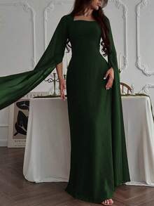 Màu xanh lá cây đậm