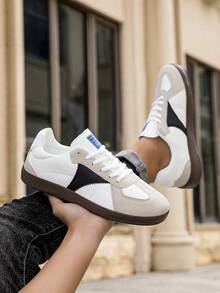 Men's Classic Colorblock Lace-Up Front Sneakers, Retro Casual Comfortable Walking Shoes