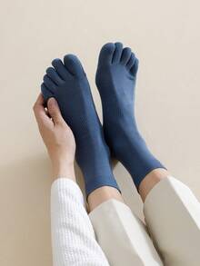 5-Toe Cotton Socks For Men, Solid Color, Breathable, Seamless Mid-Calf Socks, Suitable For All Seasons, Anti-Odor, Durable, Pill-Resistant