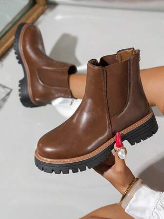 Plus Size Women's Round Toe Casual Versatile Increased Height British Style Boots, Mid-Calf