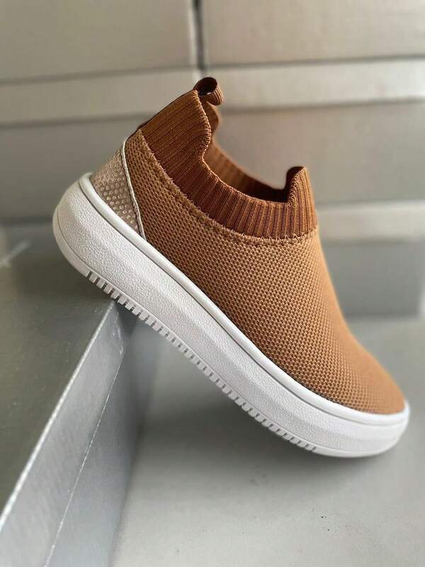 Tênis Feminino Adulto Calce Fácil Tênis Meia Confortável Macio Moderno Estiloso