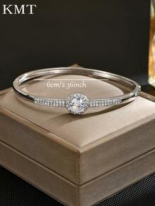 1 buc. Brățară rotundă geometrică creativă cu zirconiu cubic încrustat cu cupru, concepută cu lux și eleganță pentru a vă îmbunătăți ținuta.