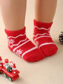4 pares de calcetines navideños para bebé, con estampados de Papá Noel y árbol de Navidad, diseñados como calcetines hasta el tobillo para bebés. Son suaves, cómodos y casuales, adecuados como regalos navideños para niños, y son estilos de otoño e invierno. Regalos de Navidad/Acción de Gracias