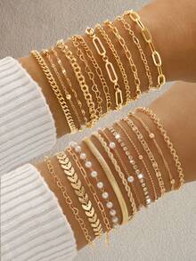 23pcs/12pcs/11pcsStylish Simple Classic Copper Braided & Snake Chain Layered Heart Charm Bracelet Set For Women, Birthday, Vacation, Party, Daily Outfit, Versatile. (Please Note There May Be Slight Color Difference Between Actual Product And Images Due To Lighting And Angle During Photography)