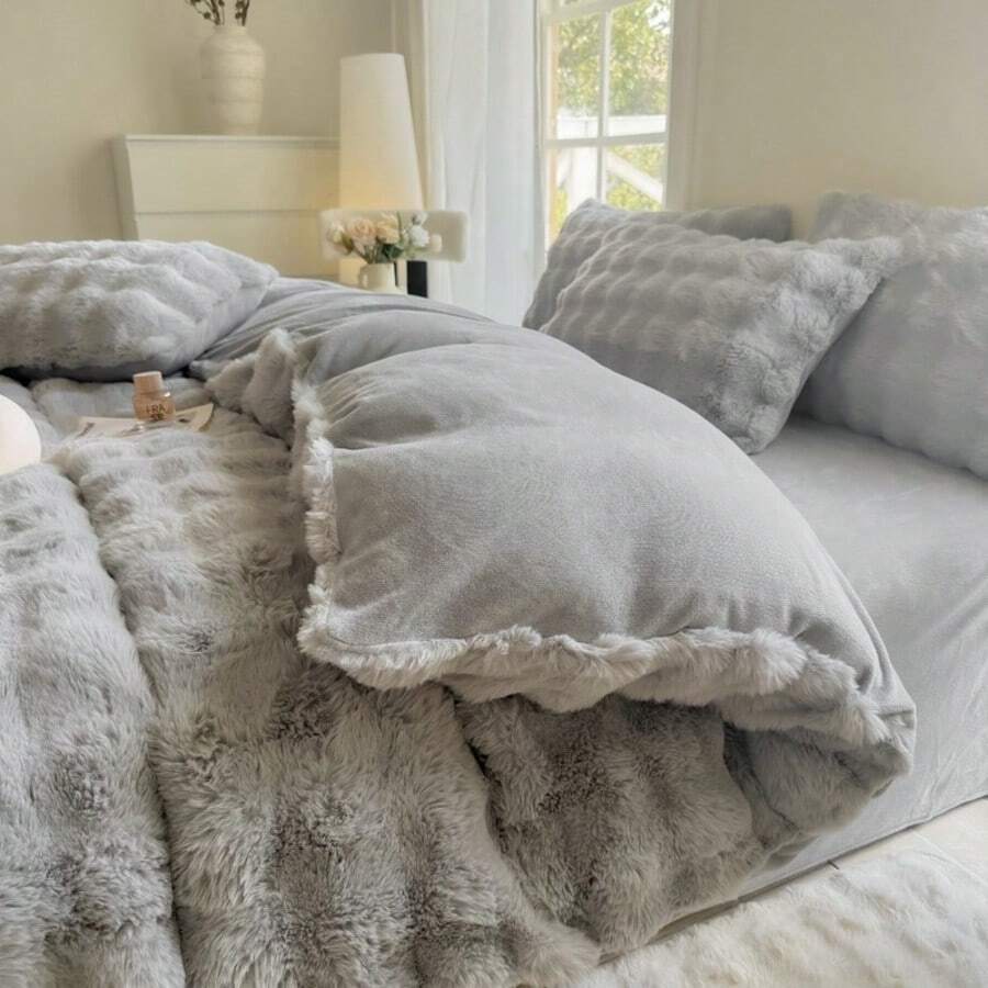 1pc Thickened Plush Duvet Cover, Faux Rabbit Fur Soft & Fluffy Single Duvet Cover, Without Pillow Case, Soft & Comfortable, Machine Washable, Suitable For Bedroom, Dorm, Autumn/Winter