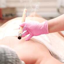 100只/包 一次性粉色丁腈手套，适用于家庭卫生和清洁，可重复使用，无粉，无乳胶，柔软舒适，采用优质丁腈材料制成，适合家庭和专业清洁人员使用（袋装） - 粉色 - 查看 6