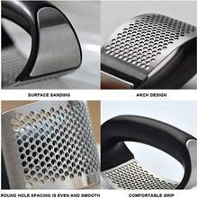 1-Piece Set, Stainless Steel Garlic Press, Manual Garlic Press, Kitchen Multifunctional Household Garlic Press, Garlic Squeeze Tool, Garlic Press Tool, Kitchen Accessories - Black - View 4