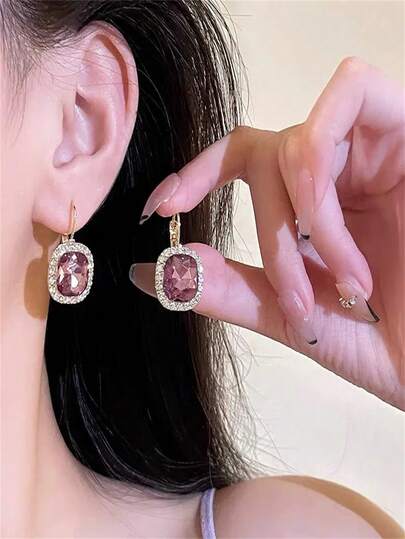 1 paire de boucles d'oreilles mode en alliage, design minimaliste brillant, bijoux polyvalents pour fête, cadeau idéal pour la famille et les amis, parfait pour Noël et anniversaire